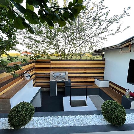 Bier-Lak Apartman House 71 Balatonlelle Ngoại thất bức ảnh