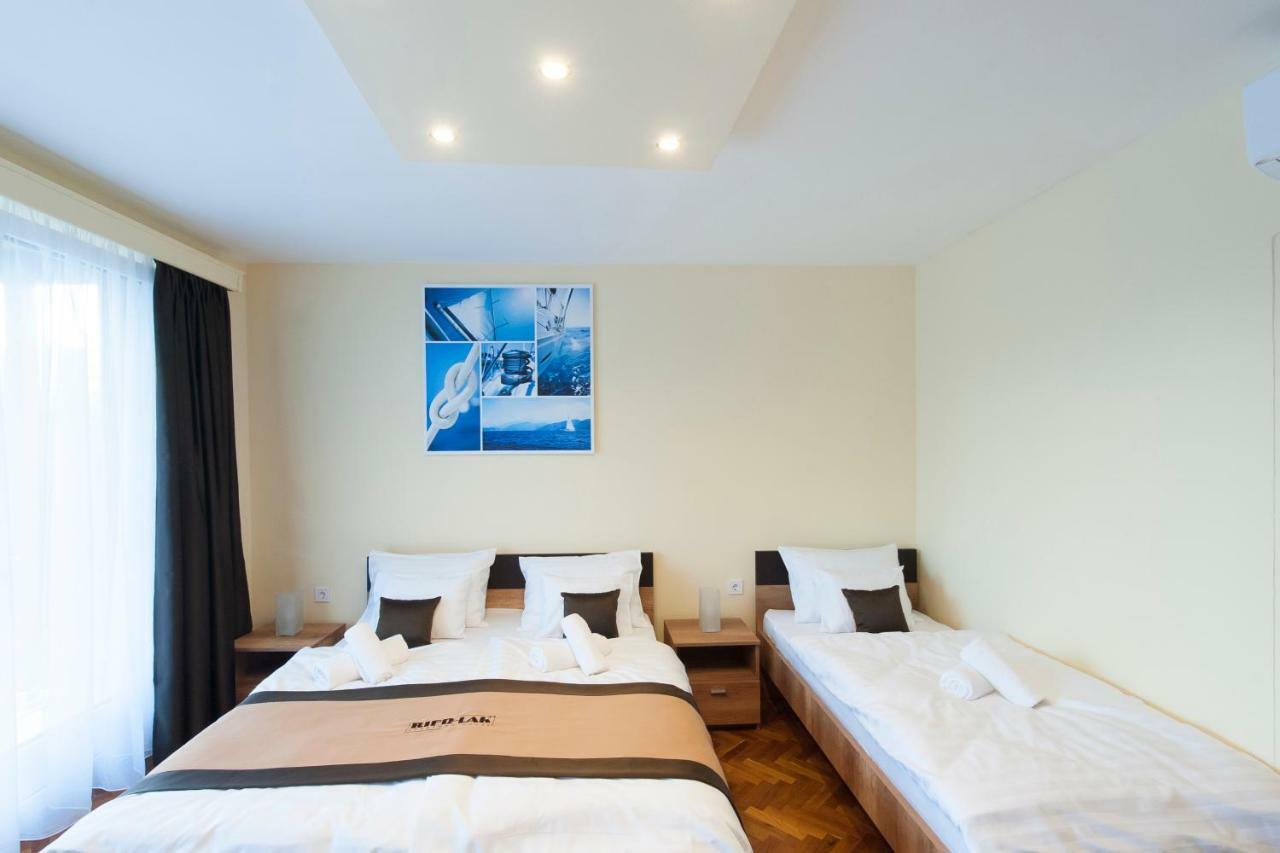 Bier-Lak Apartman House 71 Balatonlelle Ngoại thất bức ảnh