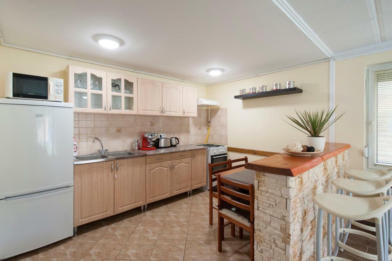 Bier-Lak Apartman House 71 Balatonlelle Ngoại thất bức ảnh