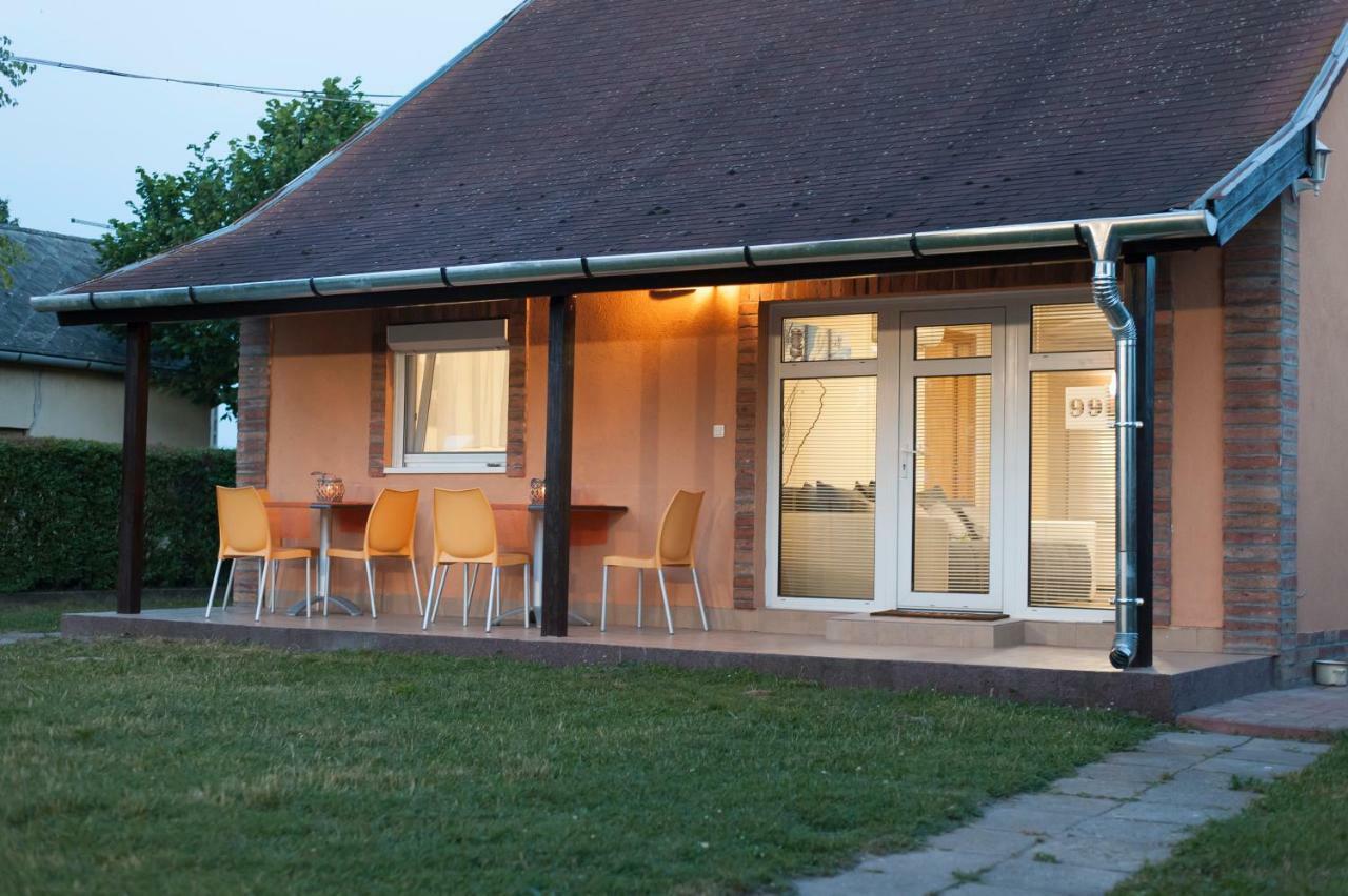 Bier-Lak Apartman House 71 Balatonlelle Ngoại thất bức ảnh
