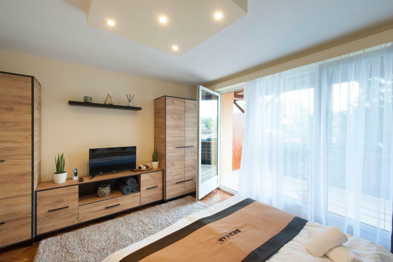 Bier-Lak Apartman House 71 Balatonlelle Ngoại thất bức ảnh